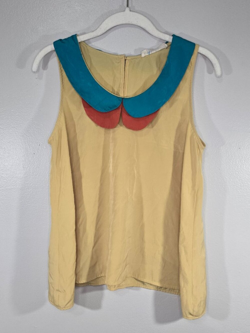 Lola Peter Pan Style Blouse Size Medium